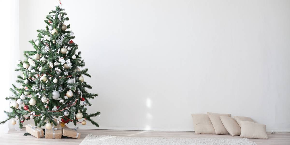 What to Do if You Find Yourself Alone at Christmas 1 What to Do if You Find Yourself Alone at Christmas 1