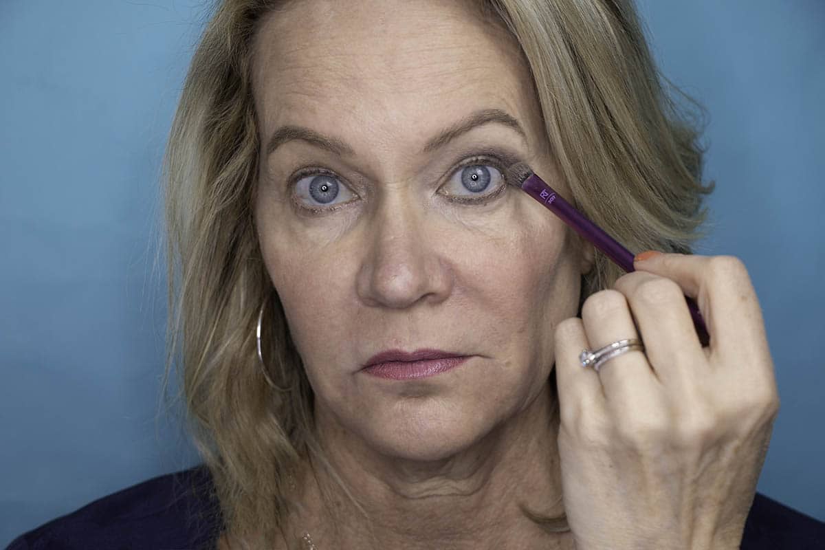 Easy One Eyeshadow Eye Makeup for Older Hooded Eyes 23 Easy One Eyeshadow Eye Makeup for Older Hooded Eyes 23