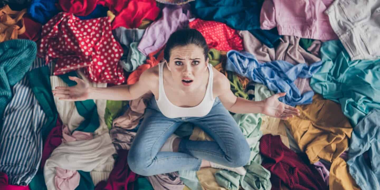 Midlife Rambler Home 6 how-to-declutter-when-overwhelmed-horiz-heading